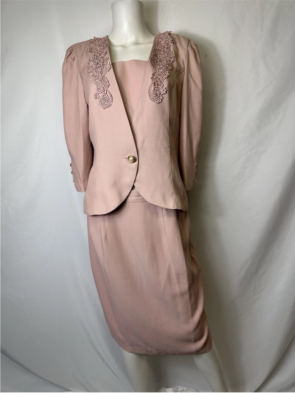 SL PETITES VINTAGE PALE PINK SKIRT SET SIZE 12 Rayon Blend